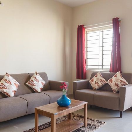 Misty Meridian Serviced Apartments Бангалор Экстерьер фото